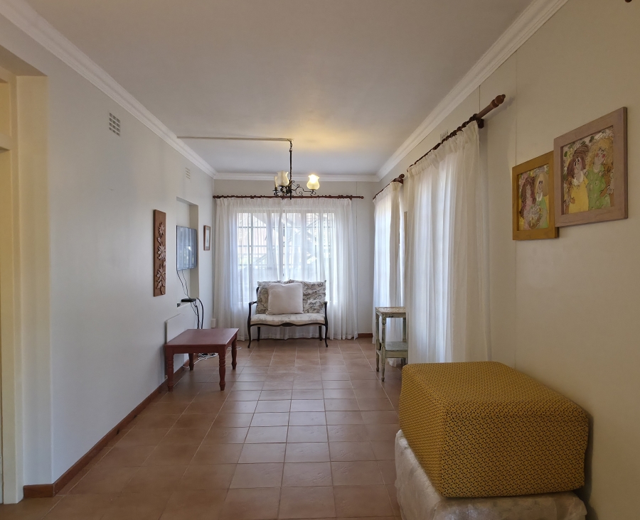 4 Bedroom Property for Sale in Paradise Beach Eastern Cape